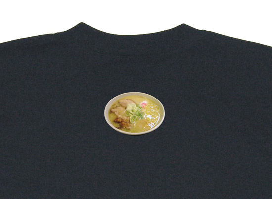 脱力系文字Tシャツ「豚骨派」ブラック4