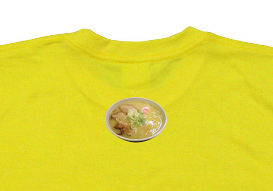 脱力系文字Tシャツ「豚骨派」イエロー4